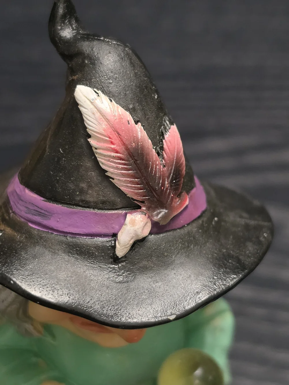 Transpac Witch w/ Crystal Ball figurine, Fairy Garden/Halloween Décor, NWT